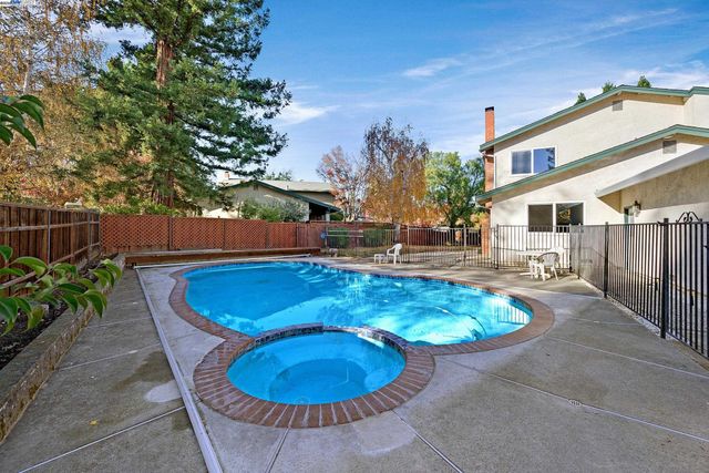 359 Cardona Cir, San Ramon, CA 94583