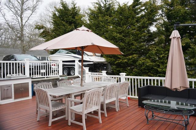 54 Melbourne Road, Hyannis, MA 02601