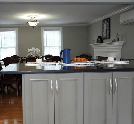 54 Melbourne Road, Hyannis, MA 02601