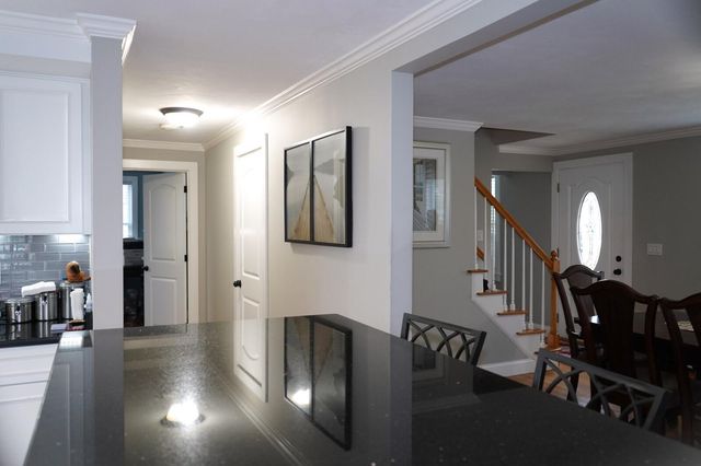 54 Melbourne Road, Hyannis, MA 02601