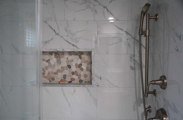 54 Melbourne Road, Hyannis, MA 02601