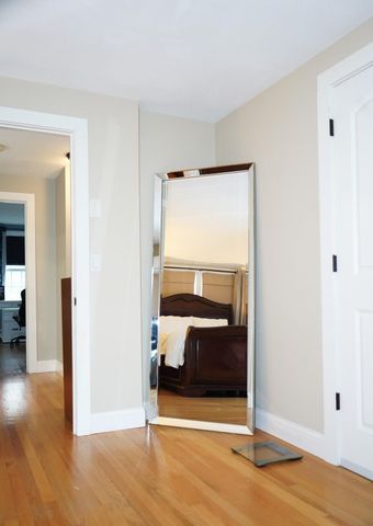 54 Melbourne Road, Hyannis, MA 02601