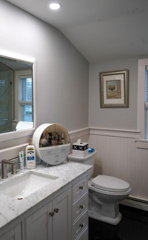 54 Melbourne Road, Hyannis, MA 02601