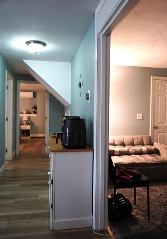 54 Melbourne Road, Hyannis, MA 02601