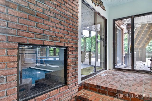 2465 Cascade Springs Drive, Grand Rapids, MI 49546