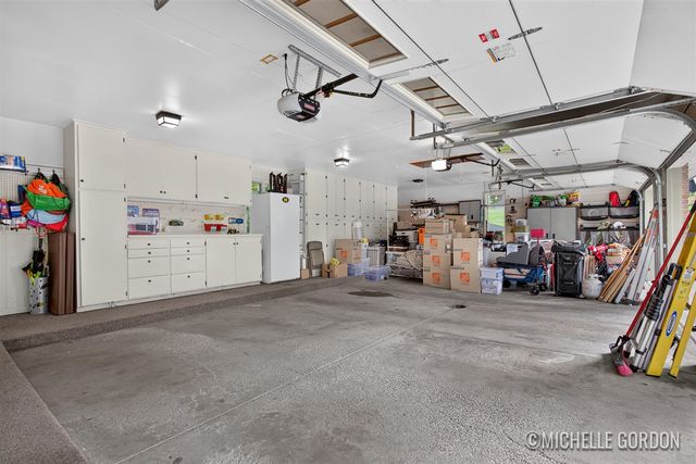 2465 Cascade Springs Drive, Grand Rapids, MI 49546