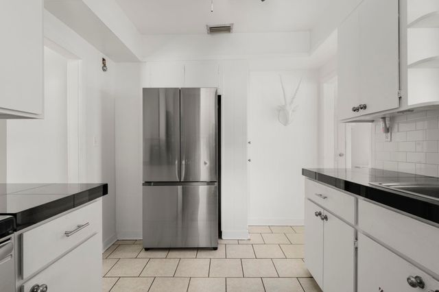 8 Poinciana Ave, St Augustine, FL 32084