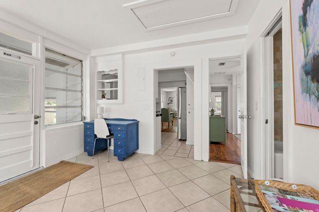 8 Poinciana Ave, St Augustine, FL 32084