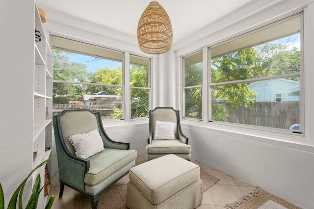 8 Poinciana Ave, St Augustine, FL 32084