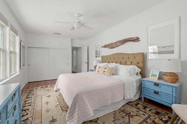 8 Poinciana Ave, St Augustine, FL 32084