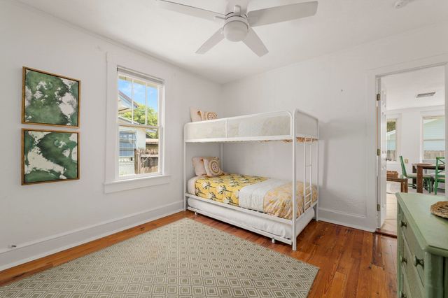 8 Poinciana Ave, St Augustine, FL 32084