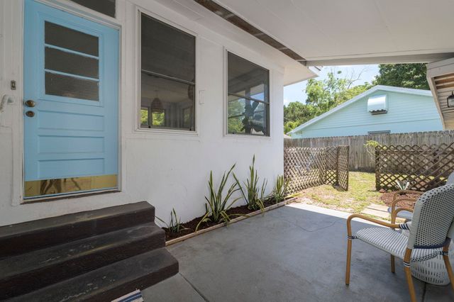 8 Poinciana Ave, St Augustine, FL 32084