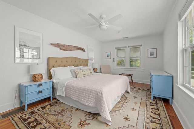 8 Poinciana Ave, St Augustine, FL 32084