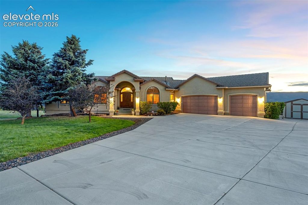 720 Mission Hill Way, Colorado Springs, CO 80921 — photo 2