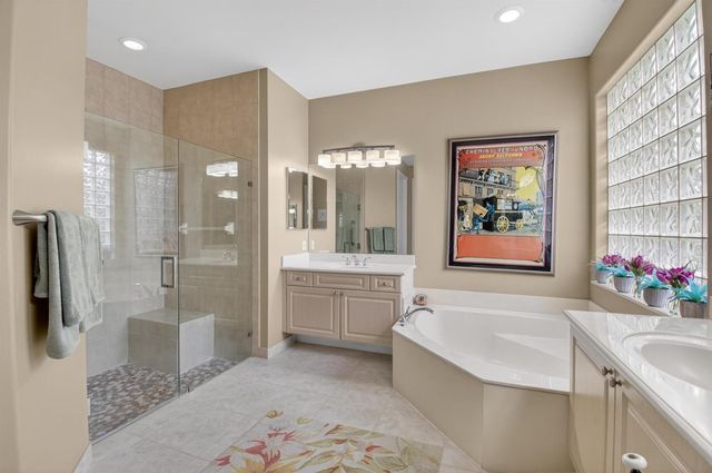 7180 Francisco Bend Drive, Delray Beach, FL 33446
