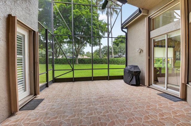 7180 Francisco Bend Drive, Delray Beach, FL 33446