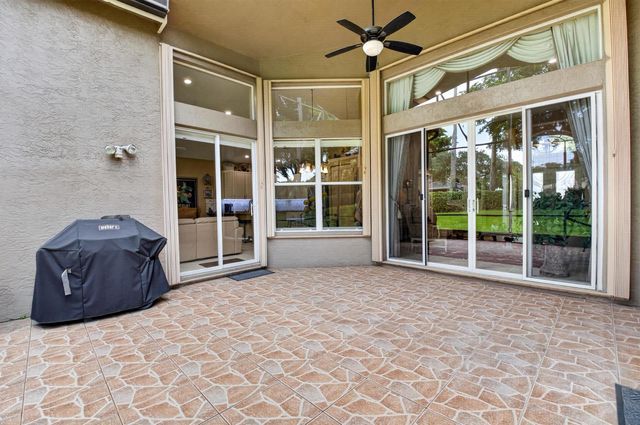 7180 Francisco Bend Drive, Delray Beach, FL 33446