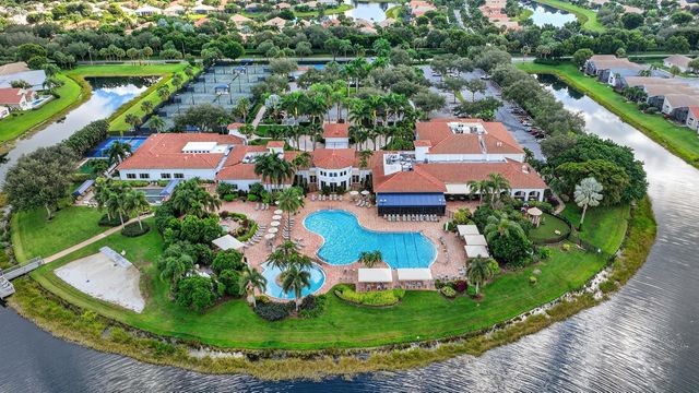 7180 Francisco Bend Drive, Delray Beach, FL 33446