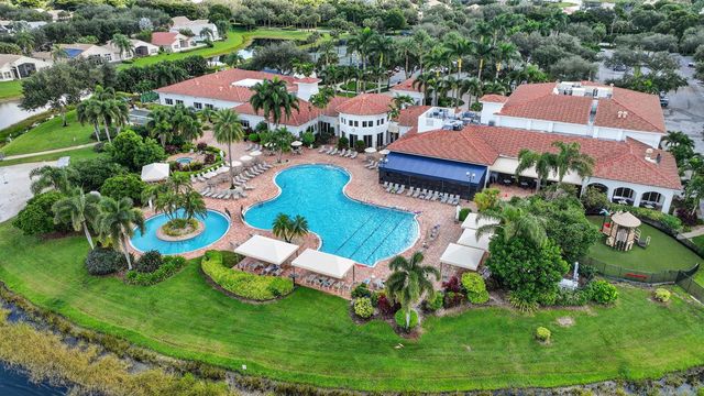 7180 Francisco Bend Drive, Delray Beach, FL 33446