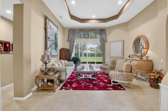 7180 Francisco Bend Drive, Delray Beach, FL 33446