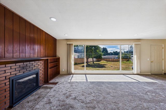 2340 Myrtle Avenue, Eureka, CA 95501