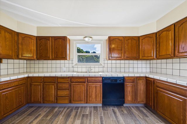 2340 Myrtle Avenue, Eureka, CA 95501