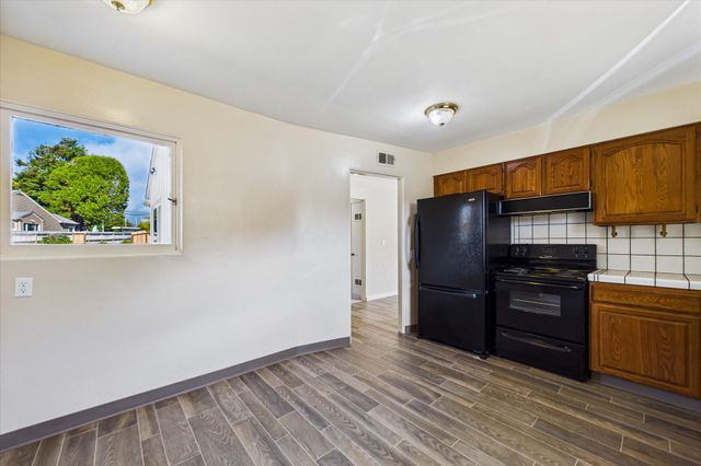 2340 Myrtle Avenue, Eureka, CA 95501