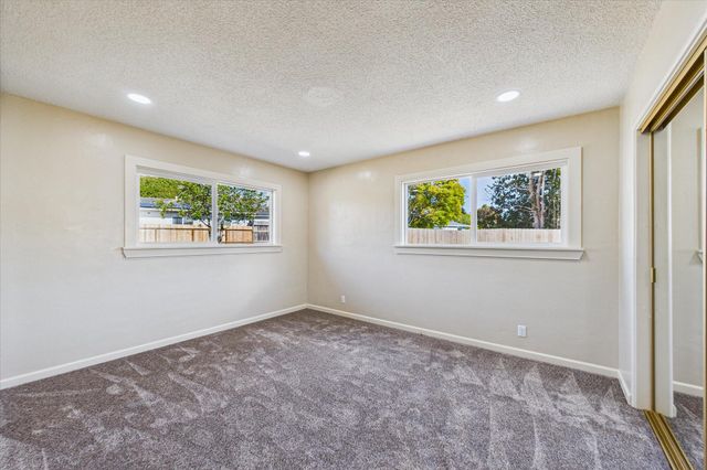 2340 Myrtle Avenue, Eureka, CA 95501