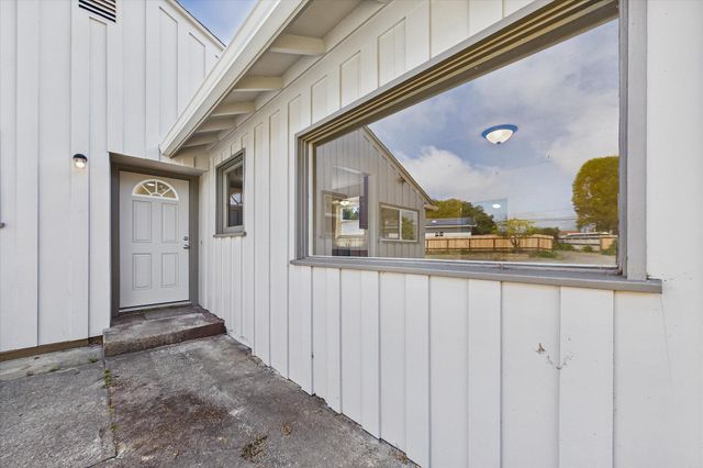 2340 Myrtle Avenue, Eureka, CA 95501