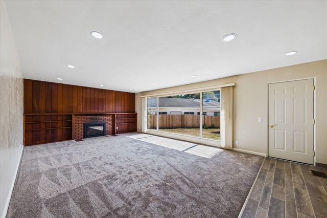 2340 Myrtle Avenue, Eureka, CA 95501