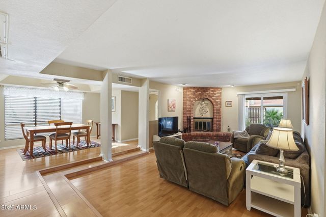 1360 E Brown Road 2, Mesa, AZ 85203