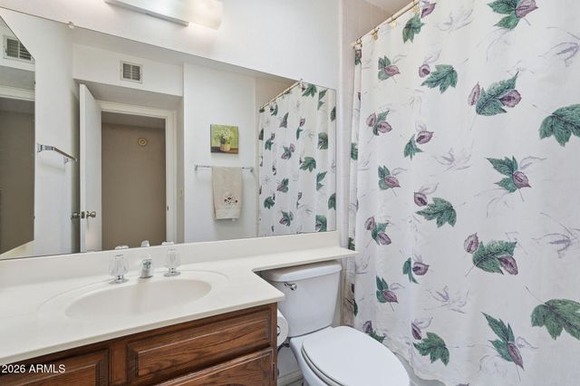 1360 E Brown Road 2, Mesa, AZ 85203