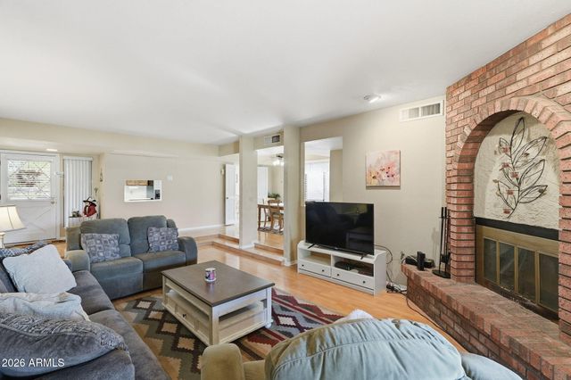 1360 E Brown Road 2, Mesa, AZ 85203