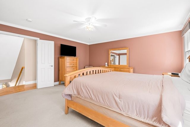 218 Rangeway Rd 232, Billerica, MA 01862