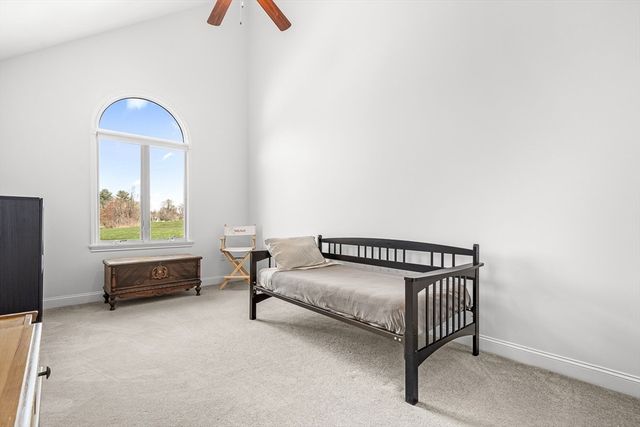 218 Rangeway Rd 232, Billerica, MA 01862