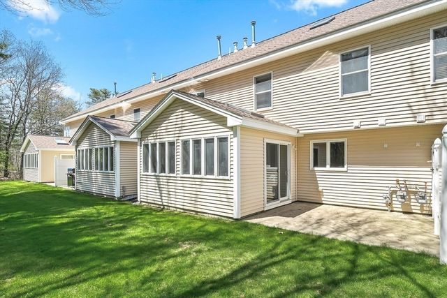 218 Rangeway Rd 232, Billerica, MA 01862