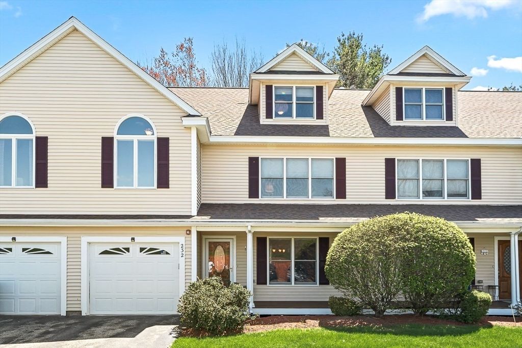 218 Rangeway Rd 232, Billerica, MA 01862