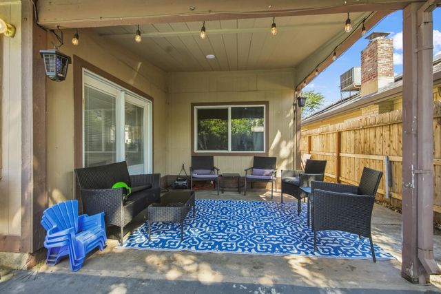 714 E Barrymore St, Stockton, CA 95204