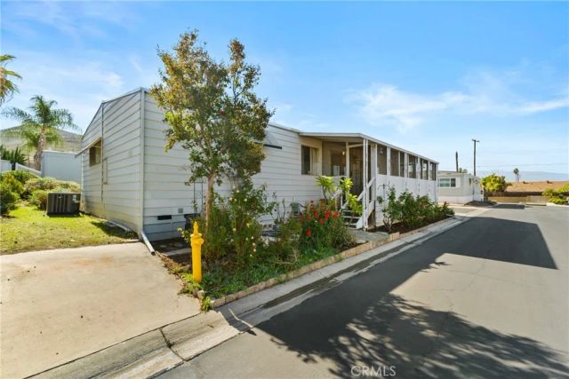 3500 Buchanan St 131, Riverside, CA 92503
