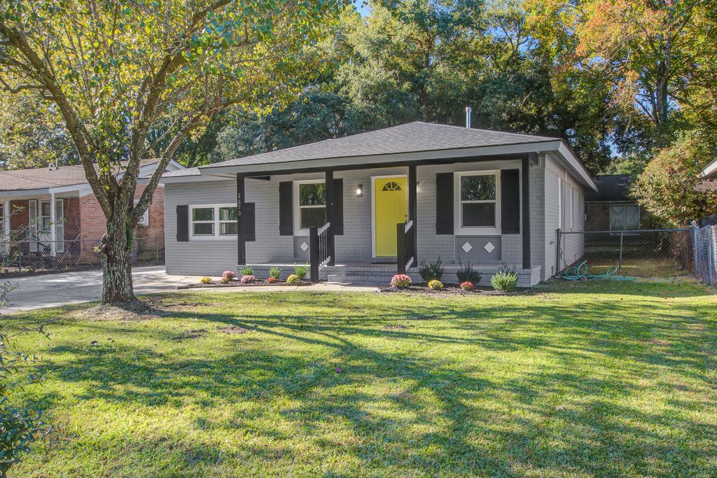 2670 Louise Drive, North Charleston, SC 29405
