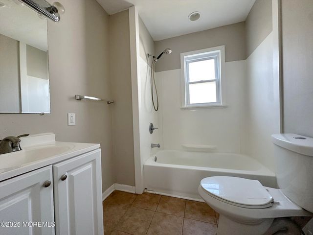 55 11th Street, Hazlet, NJ 07730