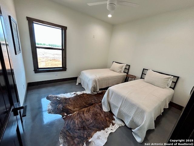 IH 35, Pearsall, TX 78061