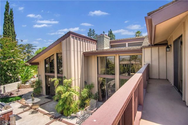 1001 W Las Palmas, Fullerton, CA 92835