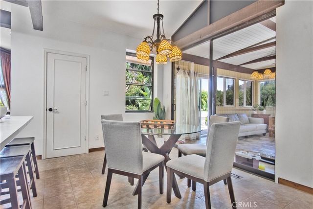 1001 W Las Palmas, Fullerton, CA 92835