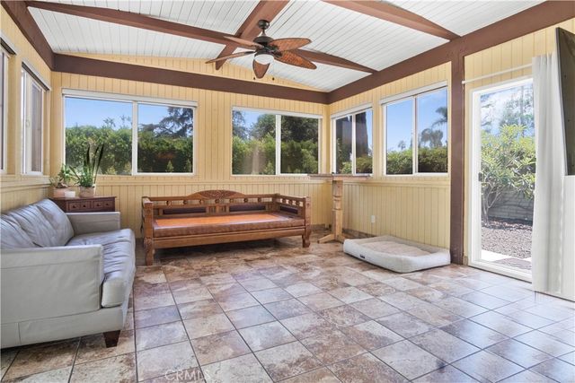 1001 W Las Palmas, Fullerton, CA 92835