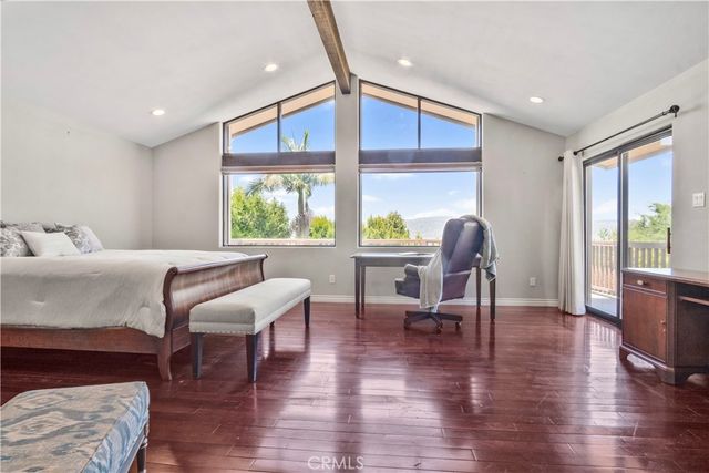 1001 W Las Palmas, Fullerton, CA 92835