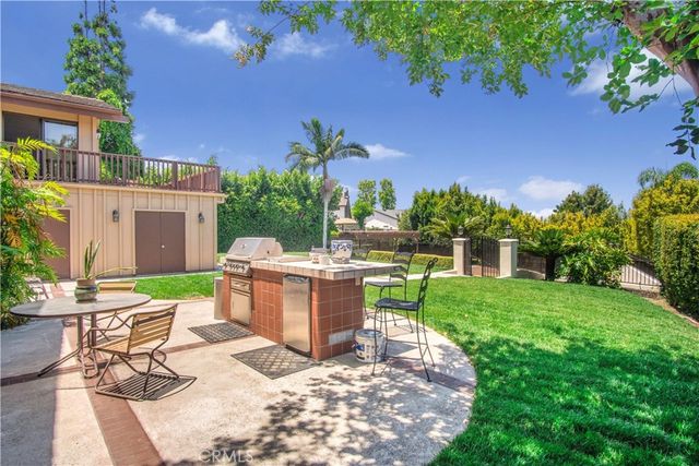 1001 W Las Palmas, Fullerton, CA 92835
