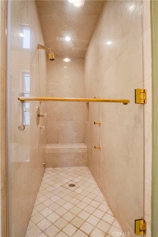 1001 W Las Palmas, Fullerton, CA 92835