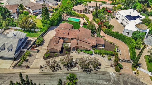 1001 W Las Palmas, Fullerton, CA 92835