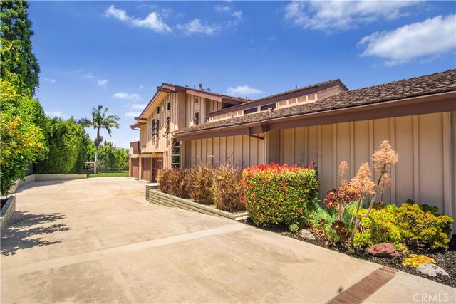 1001 W Las Palmas, Fullerton, CA 92835